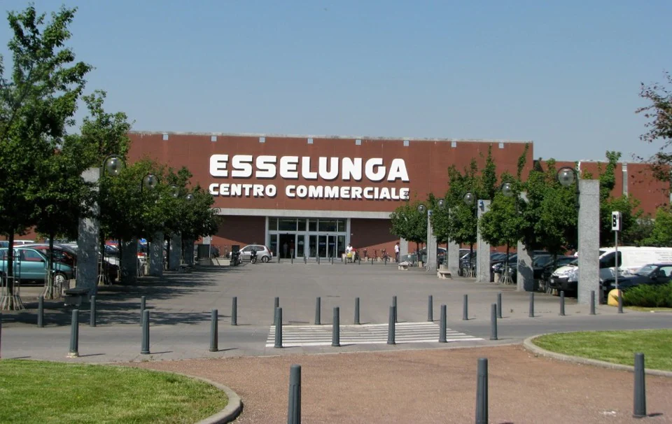 Carriera in Esselunga: Opportunità e Vantaggi di Lavorare in una delle Maggiori Catene di Supermercati in Italia
